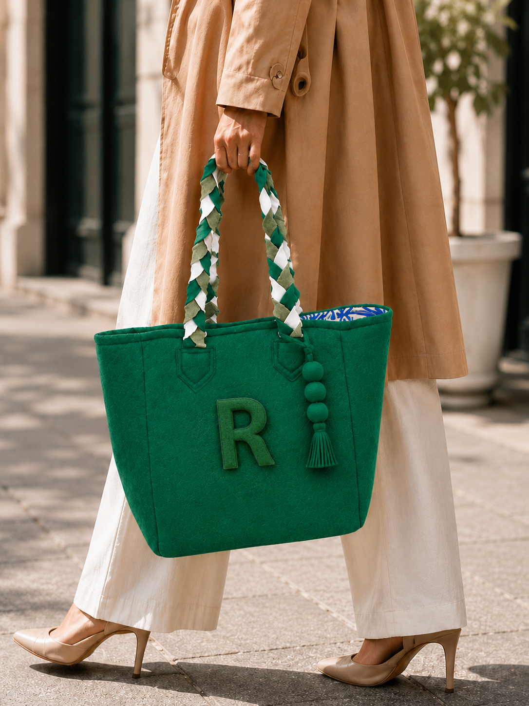 Personalized Wool Felt Tote Bag – Custom Name Tote Bag, Handmade Felt Handbag, Bridesmaid Gift, Teacher Gift, Everyday Carry Bag