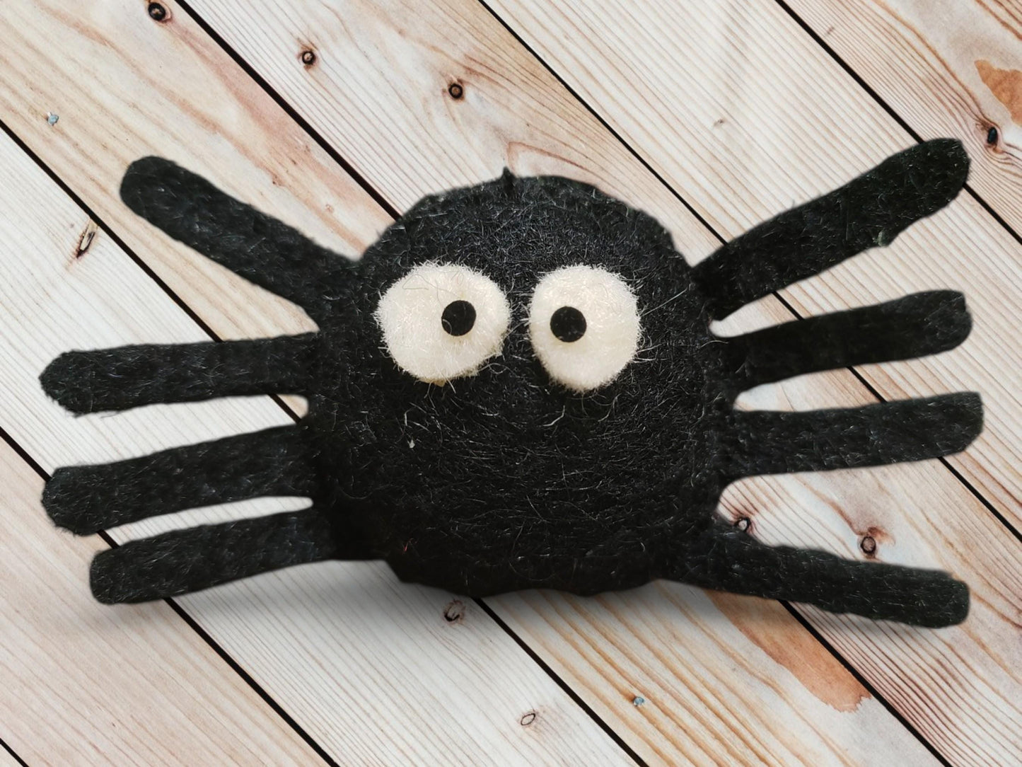 Handmade Felt Spider Ornament: Halloween Tree Decoration