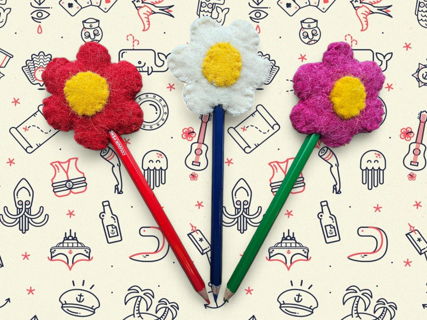 Handmade Wool Felt Daisy Flower Pencil Toppers Set, Party Favors, Classroom Rewards