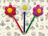 Handmade Wool Felt Daisy Flower Pencil Toppers Set, Party Favors, Classroom Rewards