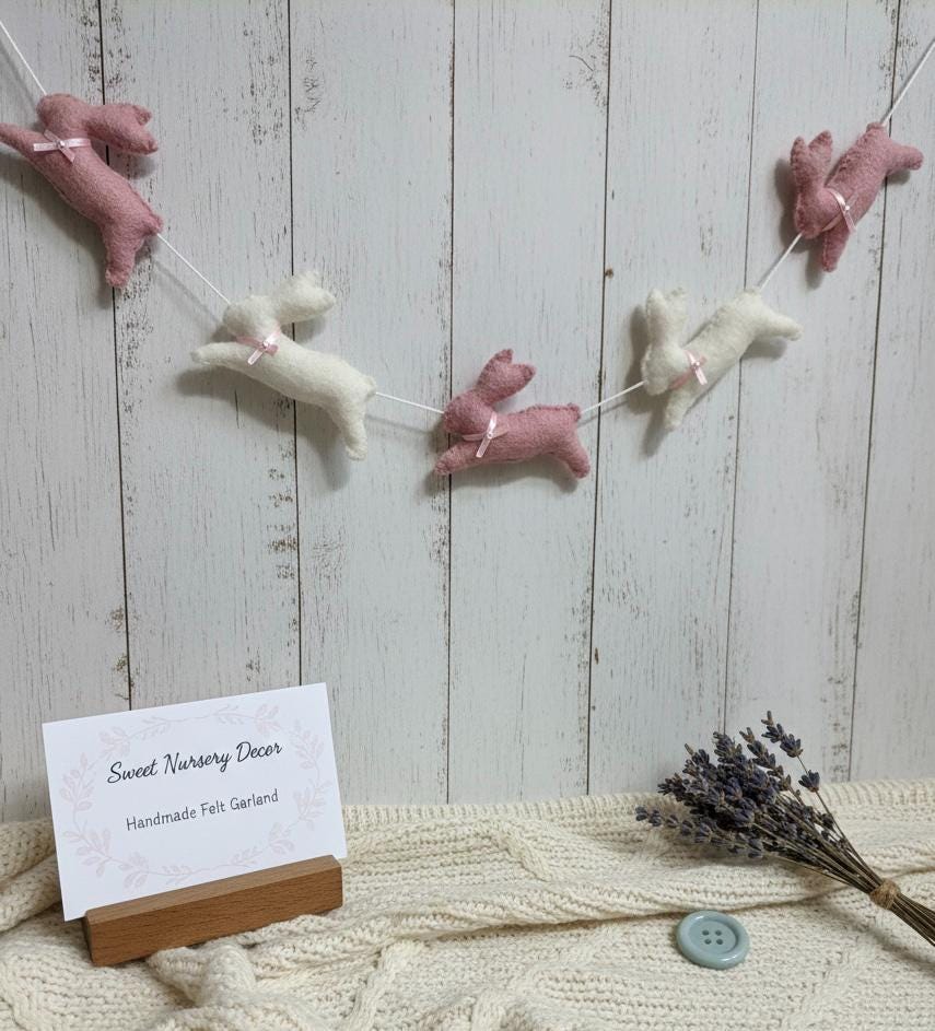 Wool Felt Bunny Garland – Handmade Easter Rabbit Decor – Spring Nursery Banner – Easter Home Decoration – Soft Felt Bunny Gift