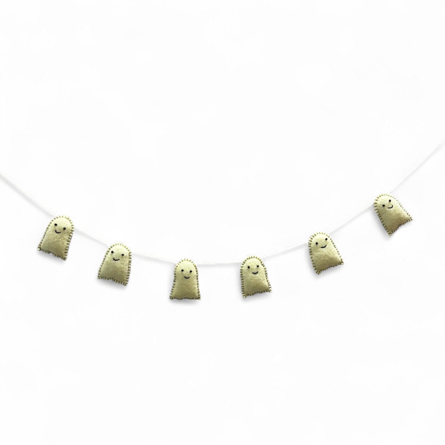 Wool Felt Ghost Garland: Halloween Decoration