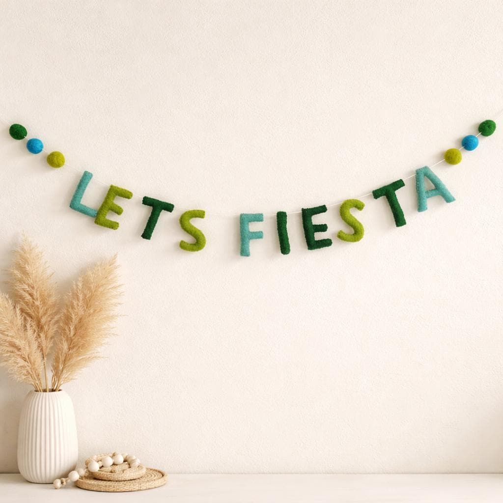 Let’s Fiesta Garland, Handmade Felt Party Banner, Fiesta Decor, Cinco de Mayo Decoration, Mexican Theme Party Sign, Taco Party Garland