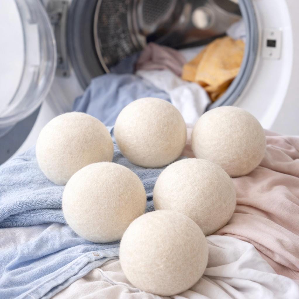Handmade Wool Felt Dryer Balls, Natural Sheep Wool Laundry Softener Alternative